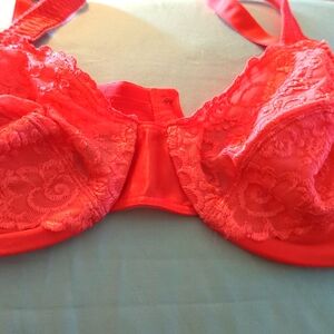 VASSARETTE Pink 38C. Underwire .NeverWore FINAL PRICE